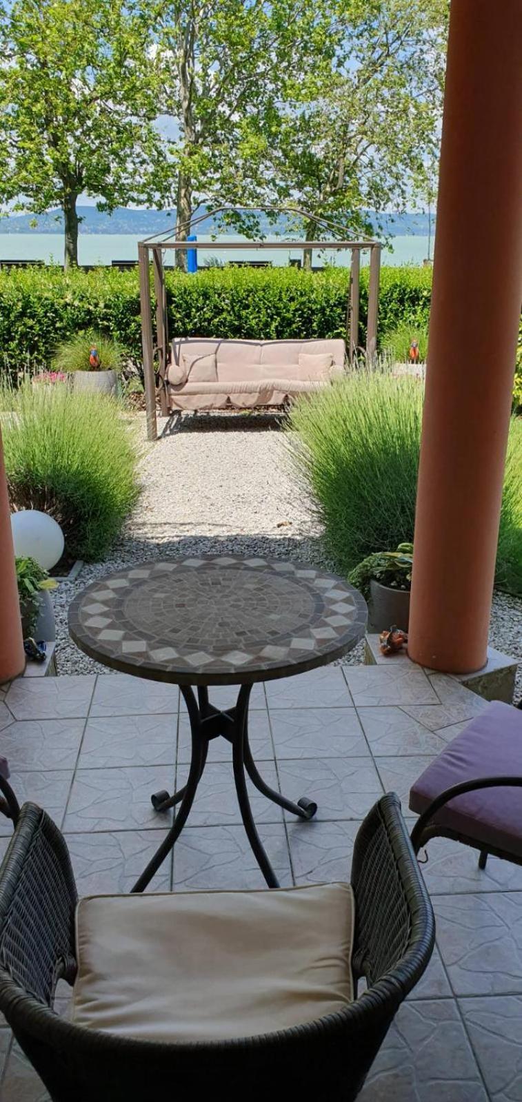 Toparti - Villa *