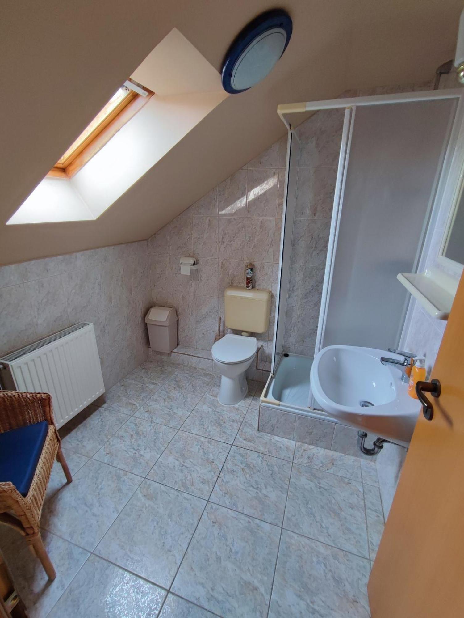 Villa Toparti - *